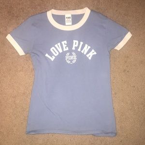 pink t-shirt